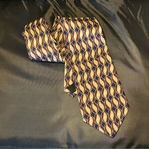 Ike Behar New York 100% Silk Geometric Tie Made in Italy